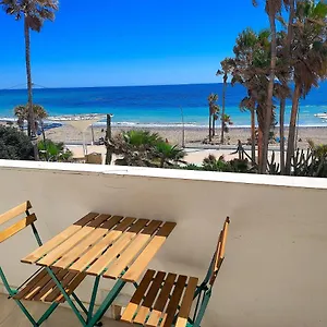  Apartamento Beachfront Primera Linea De Playa En Casco Antiguo