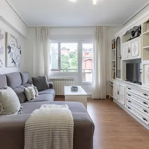  Apartamento Amplio Y Luminoso En España